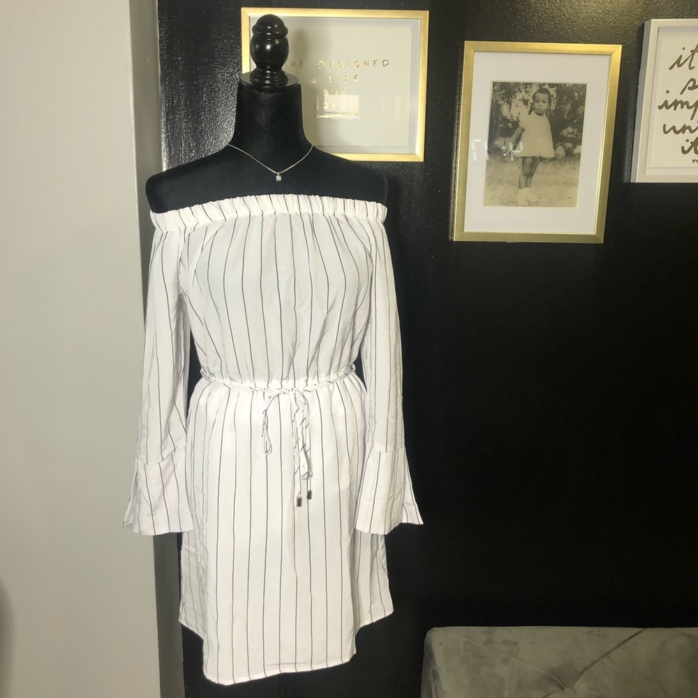 Off the Shoulder Black And White Dress